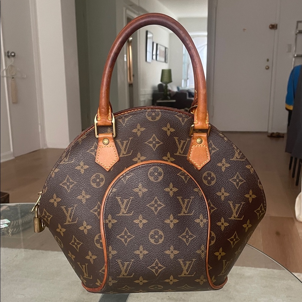 Louis Vuitton Ellipse Brown Monogram Bag MM